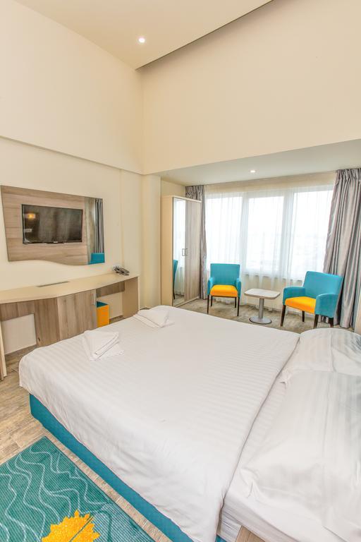 Hotel Riviera Mamaia Luaran gambar